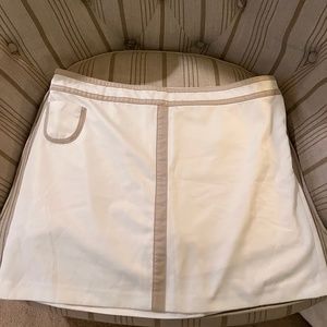 Izod skorts size 16